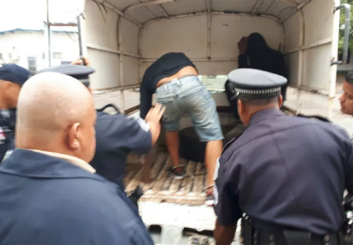 El sospechoso fue sentado en el banquillo de los acusados para ser procesado por medio del  Sistema Penal Acusatorio.