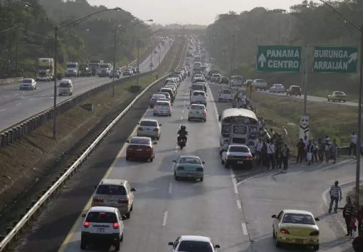 El carril temporal se utilizará hasta que duren los trabajos de reparación en la vía Centenario.