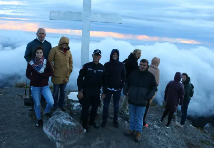 La entrada  al Volcán por carretera entrando por Boquete está en condiciones deplorable