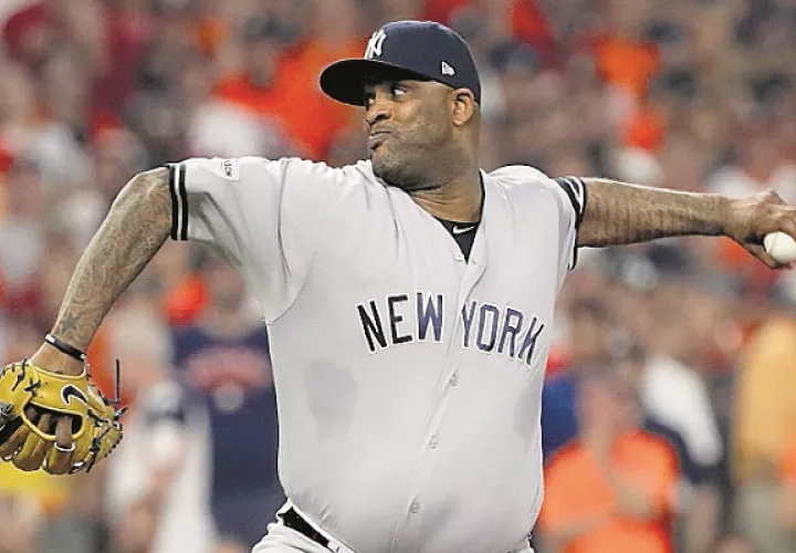 Sabathia tenía dolor en el pecho.
