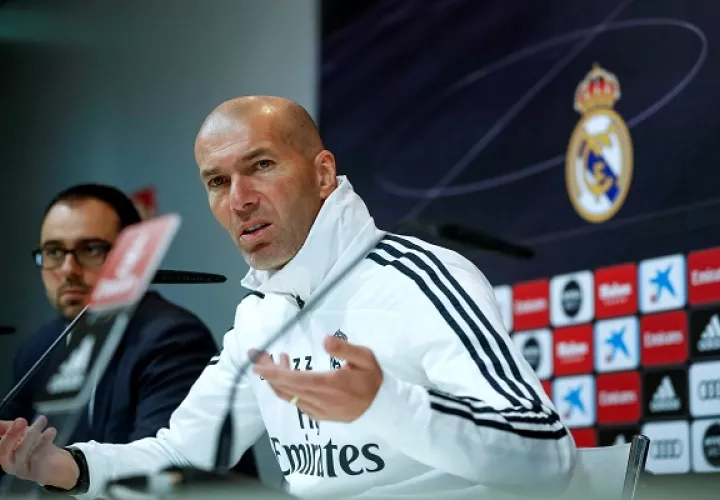 Zidane da pistas sobre las futuras contrataciones.