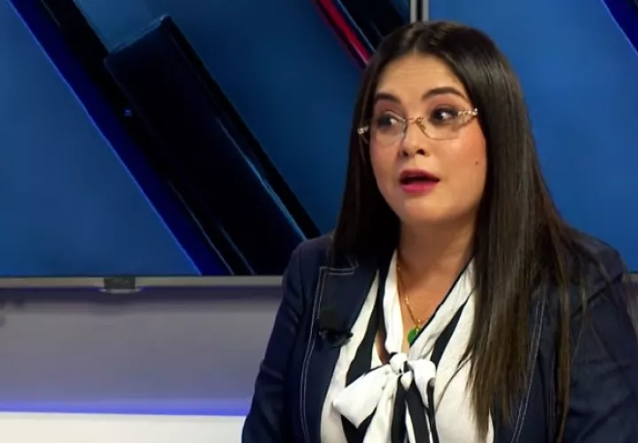 Zulay Rodríguez ha solicitado que se investigue a Kenia Porcell y a Juan Carlos Varela.