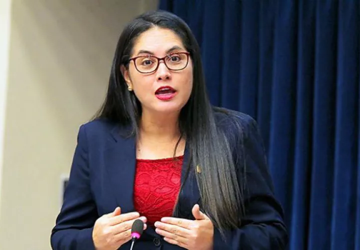 Zulay Rodríguez presentó la denuncia penal en la Procuraduría General de la Nación. 