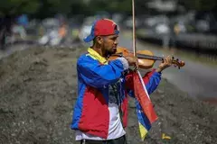 Liberan a Wuilly Arteaga, el violinista de las protestas en Venezuela