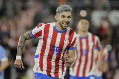 Estados Unidos contra Paraguay sigue las jugadas minuto a minuto